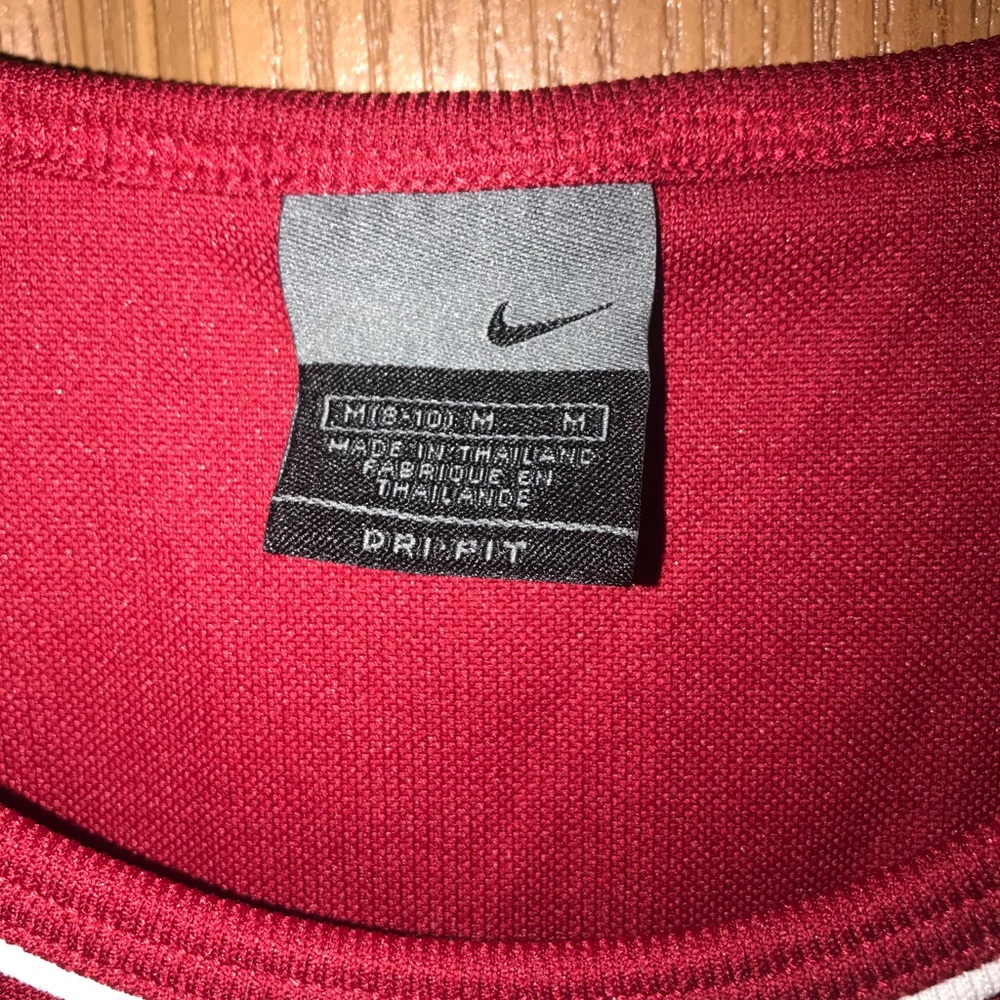 Nike Dri-Fit Tank Size Medium - Picture 4 of 6
